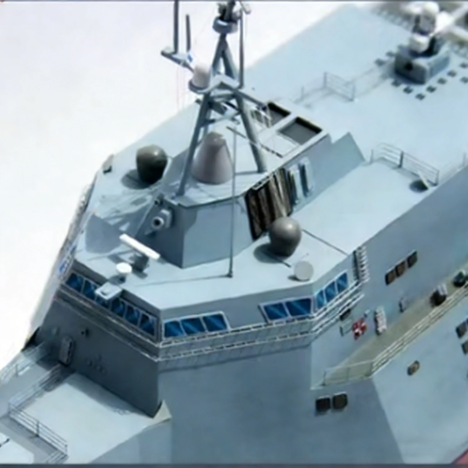 1/350 Unabhängigkeit Littoral  – Model Kit Battleship Bewertung und Preis