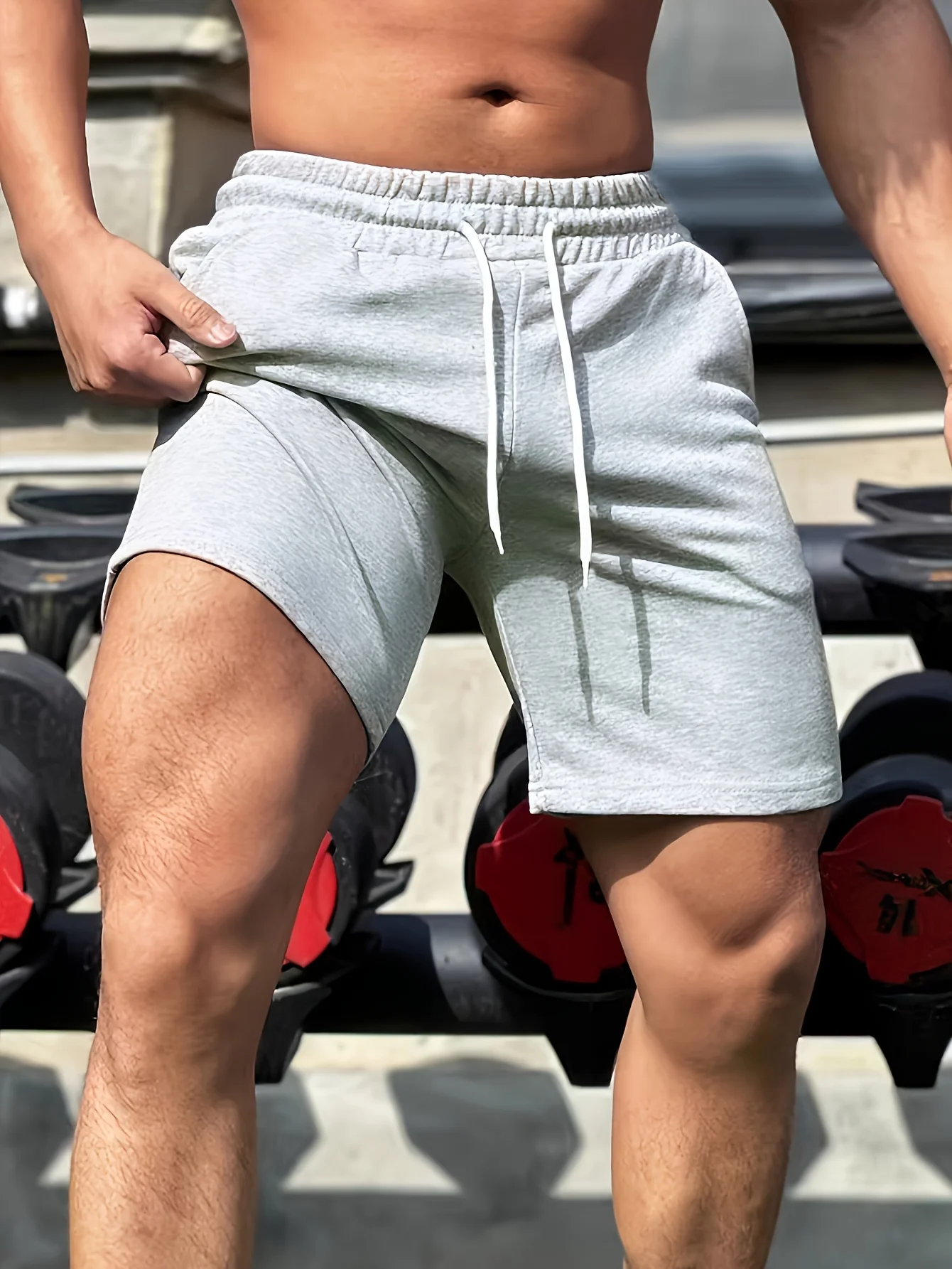 

Solid Color Shorts, Fashionable Pocket Drawstring Sports and Casual Shorts for Men