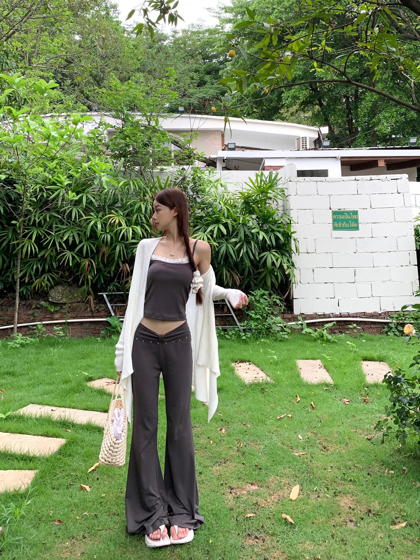 

Red Celebri Store 2025 New Summer ey Lace ort Svel Women's Tank Top And orts Two-Piece Set for Young Profion...