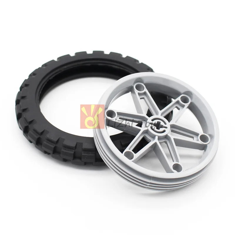 

MOC Technical Wheel 61.6mm D. x 13.6mm with Tire 81.6x15 Motorcycle Compatible 2903 2902 Car Building Blocks Bricks Toys