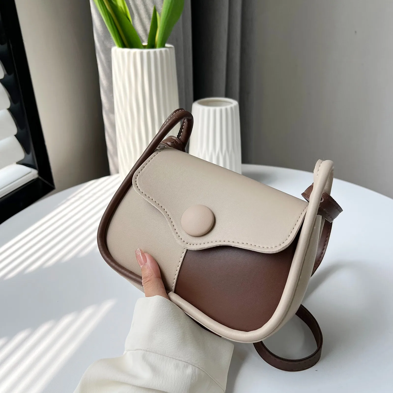 Retro Temperament Color Matching Casual Shoulder Crossbody Women Shopping Large-capacity Storage Bag