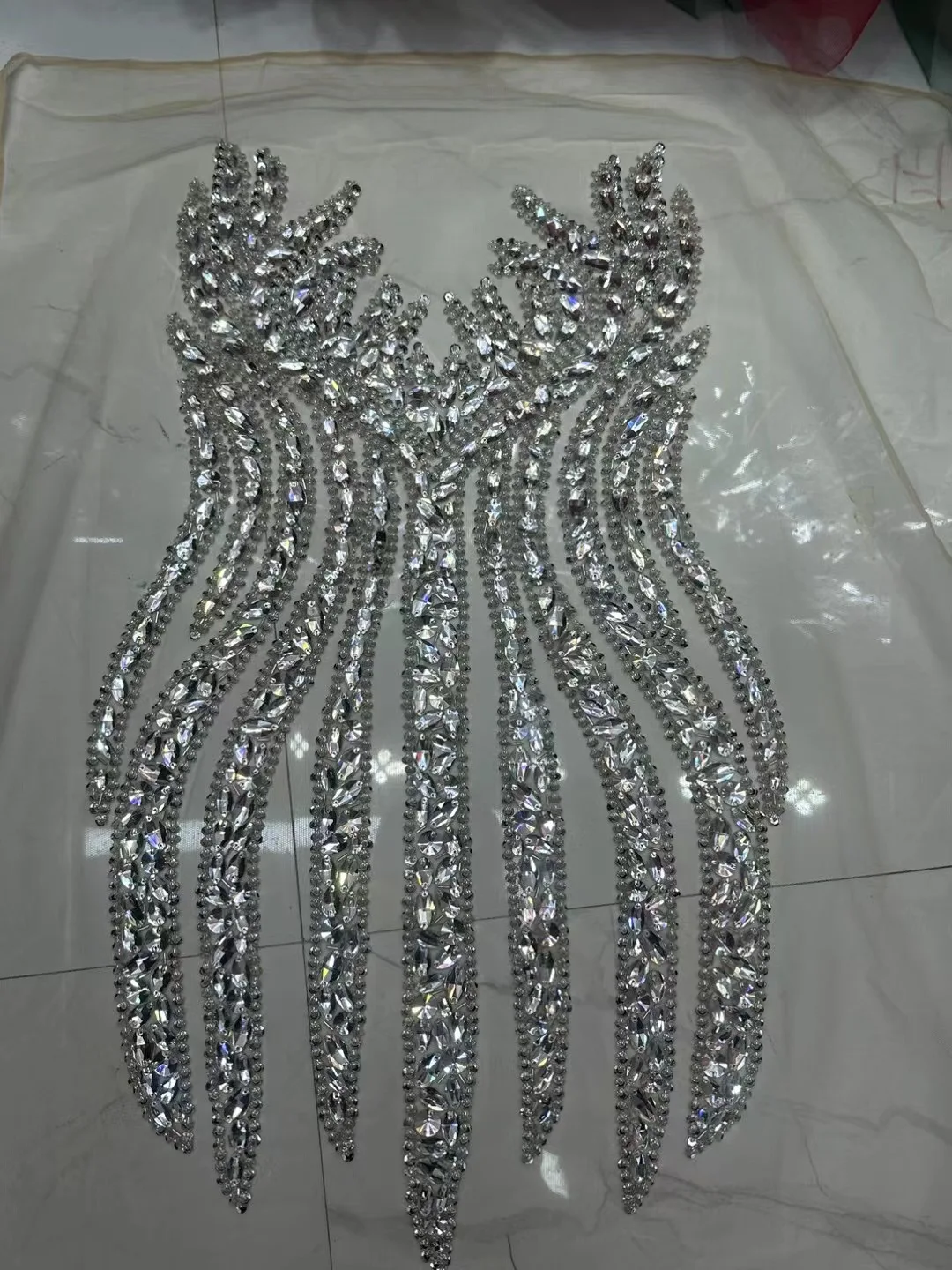 1 PIECE Hot fix crystal rhinestones short fringe beads Handmade rhinestones patches for clothing sewing applique