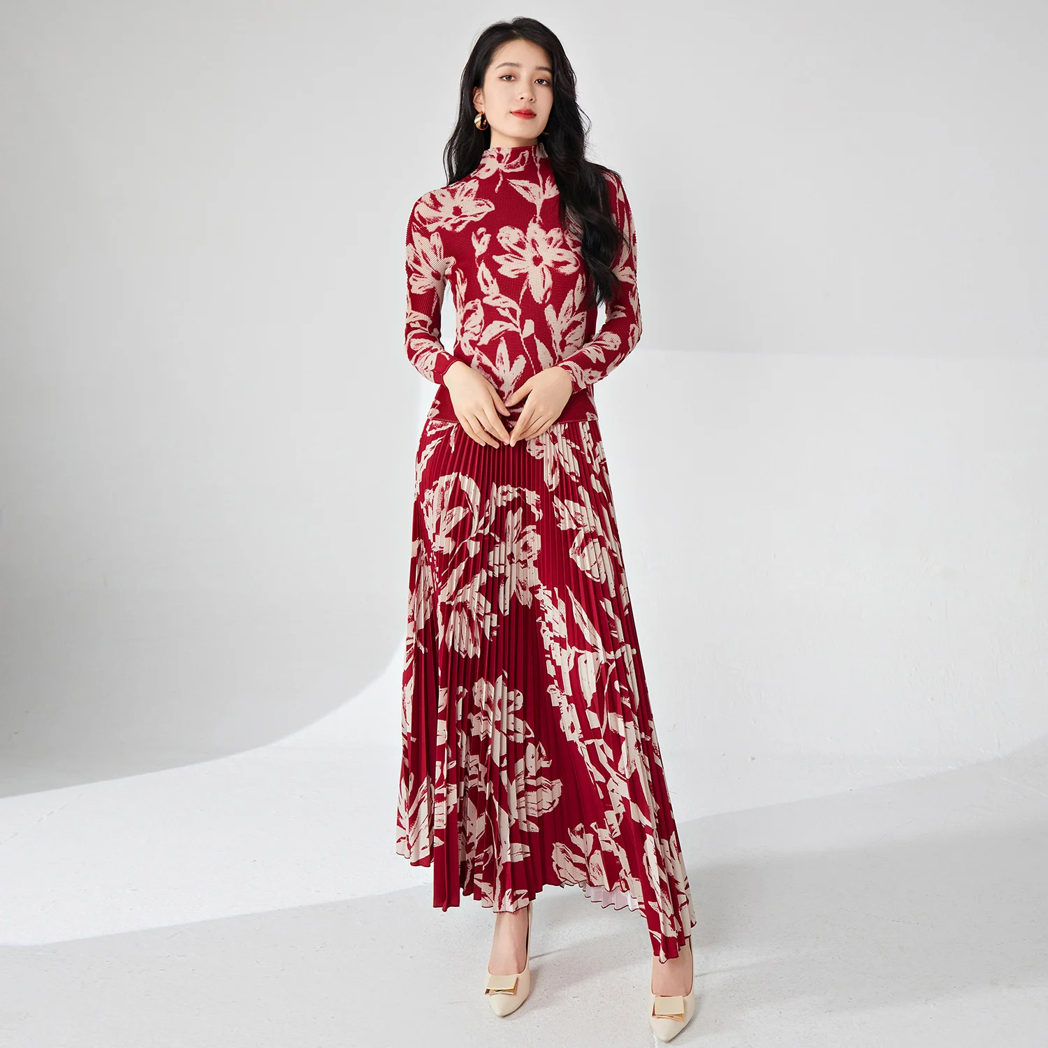 Miyake Pleated Casual Large Size Women's Long-Sleeved Tops Fashionable A-Line Skirt New Loose Skirt Women's Two-Piece Set
