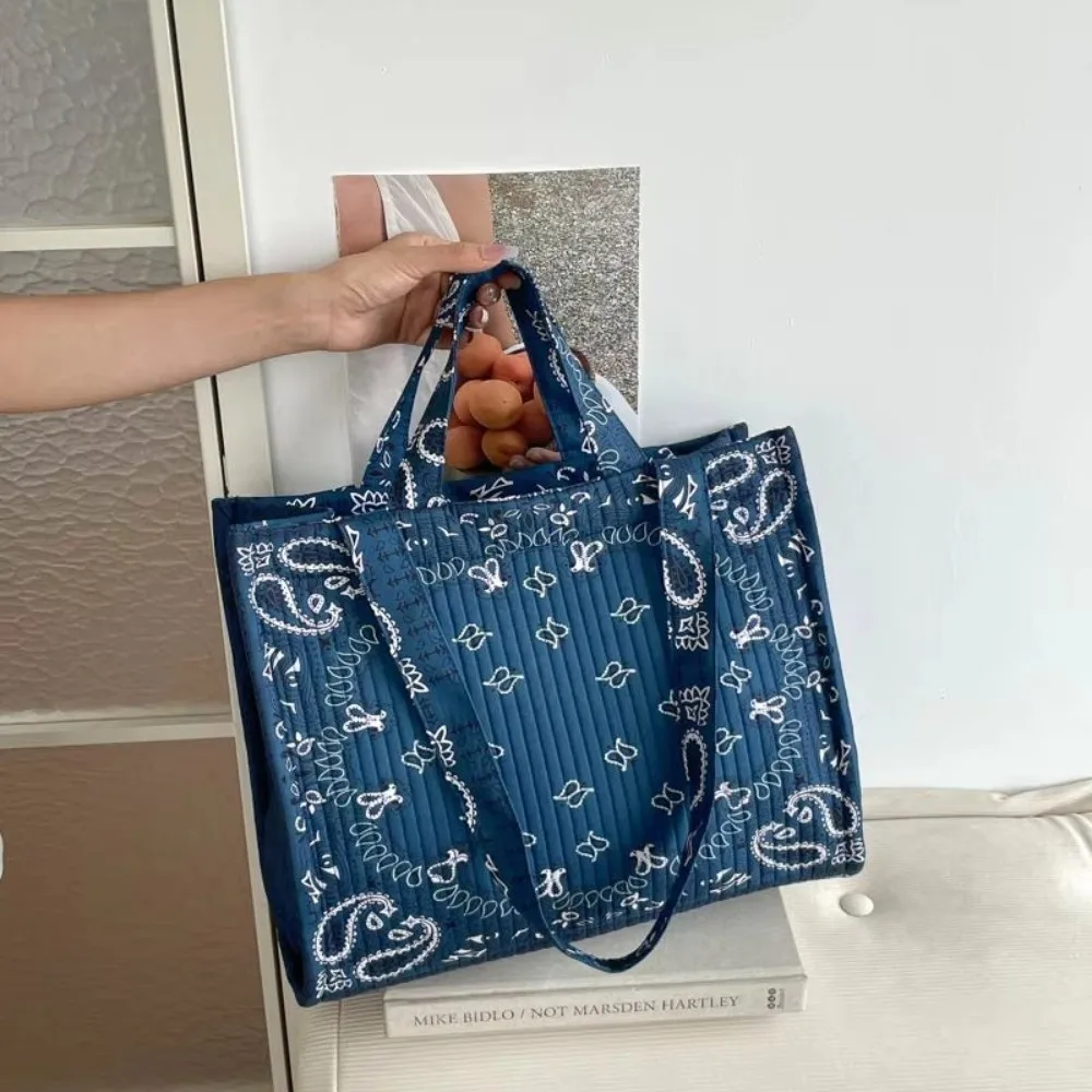 New Large Capacity Vintage Printed Tote Bag Vintage Pattern Cloth Women Handbag Lightweight Handheld Bag Daily Outfits