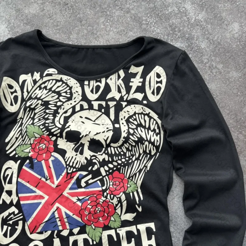 เสื้อครอปท็อปผู้หญิง เสื้อยืดลายกราฟิก Y2k ลายคิตตี้ เสื้อผ้าสไตล์กรันจ์ เสื้อยืด Y2k เสื้อสไตล์โกธิค เสื้อผ้ายุค 90s เสื้อครอปวินเทจผู้หญิง ลายคาวาอี้