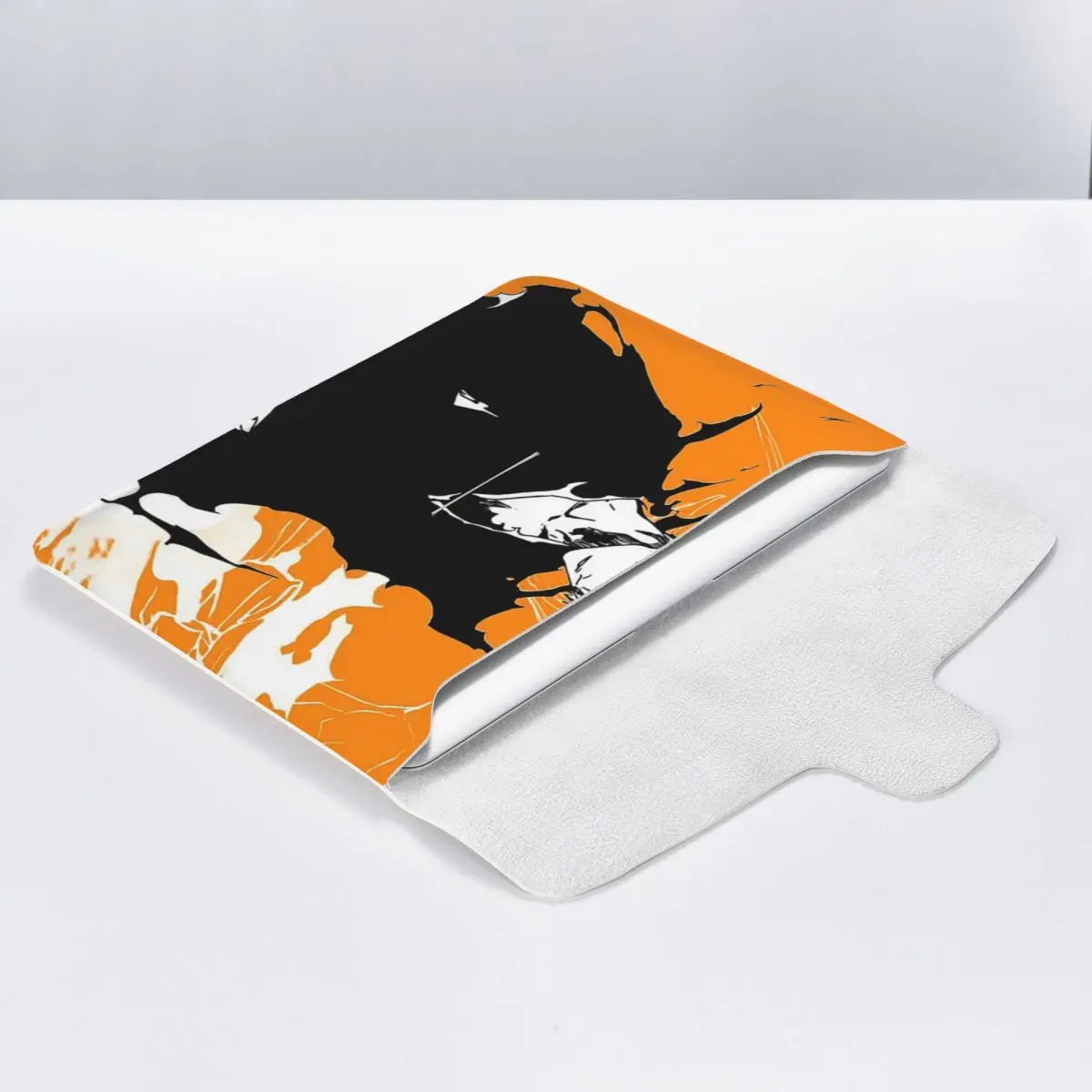 capa-horizontal-para-portatil-em-couro-sintetico-pu-com-design-do-personagem-ichigo-kurosaki-do-anime-bleach-forro-macio-e-resistente-a-impactos-para-notebooks-de-13-polegadas