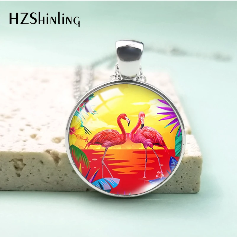 2023 New Arrival Fashion Flamingo Vacation Beach Pink Birds Jewelry Round Glass Dome Cabochon Pendants Handmade Necklace