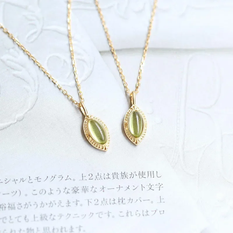 New design prehnite retro palace carved oval geometric pendant elegant necklace fresh female silver clavicle chain jewelry