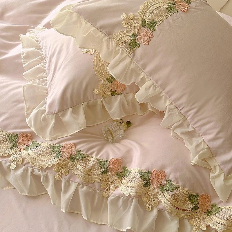2026 New INS Princess Style Bedding Sets Ruffle Lace Bow Quilt Cover Romantic Bedclothes Woman Girls Bedroom Duvet Cover 4pcs