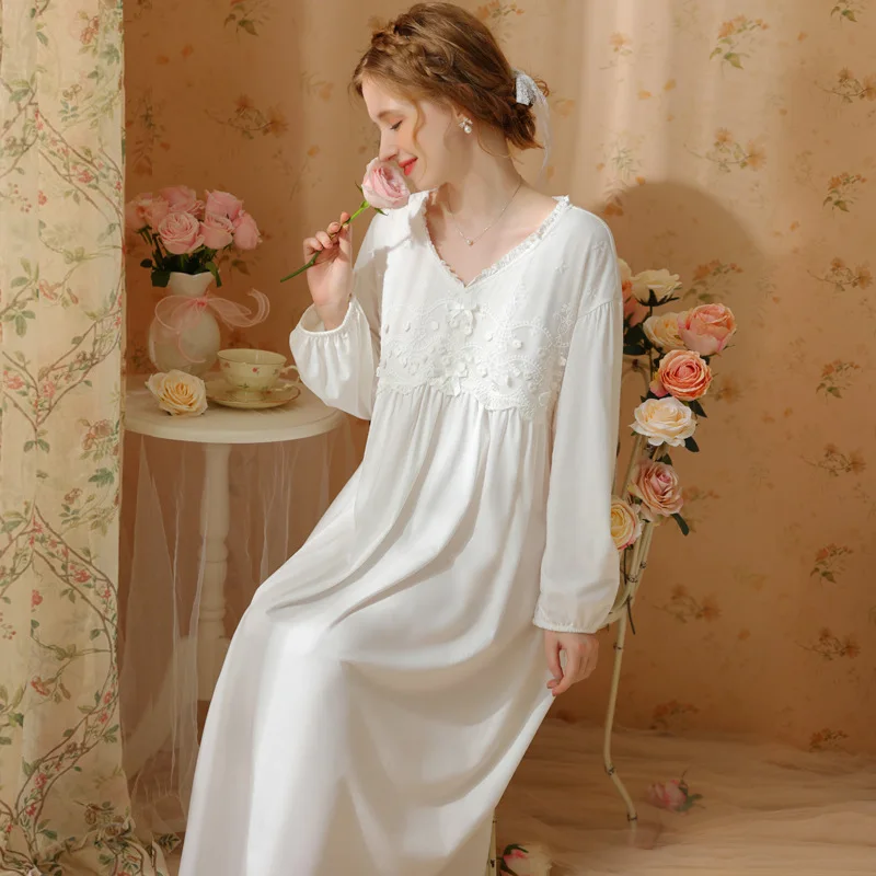 Sweet Lace Long Robe Peignoir Dressing Gown Women Vintage Nightgown Sleepwear Princess Nightwear Embroidery Cotton Night Dress