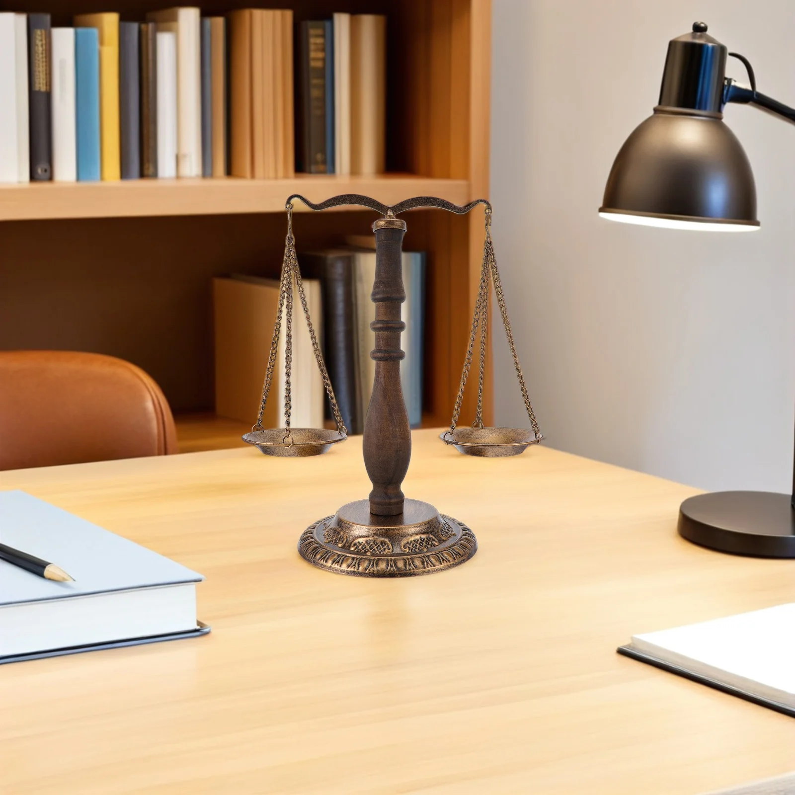 

Vintage Libra Scale Wrought Iron Balance Decor For Office Home Library Retro Justice Statue Metal Figure Display Tray -