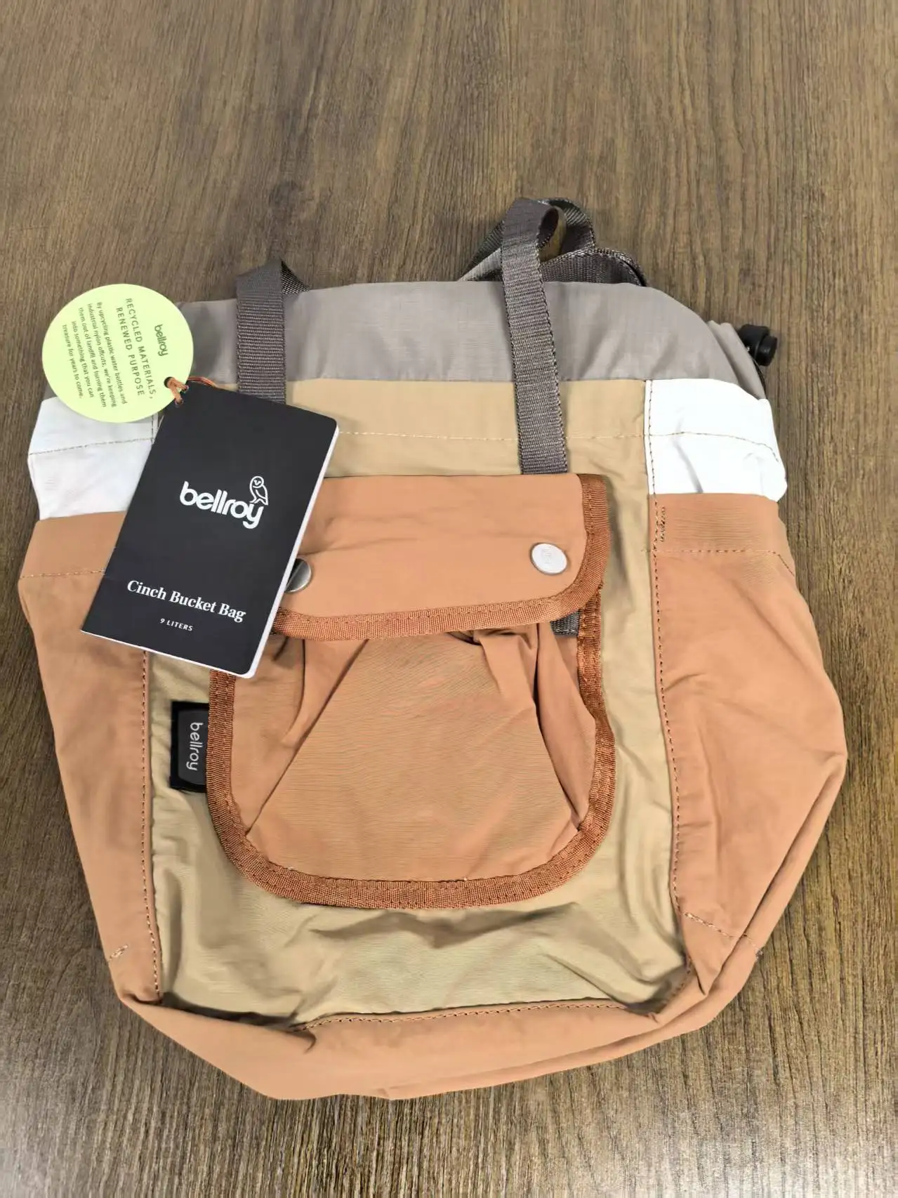 Bellroy Cinch Bucket Bag 9L Water-Resistant Lightweight Crossbody Bag Unisex Travel Shoulder Bag Casual Outdoor Purse