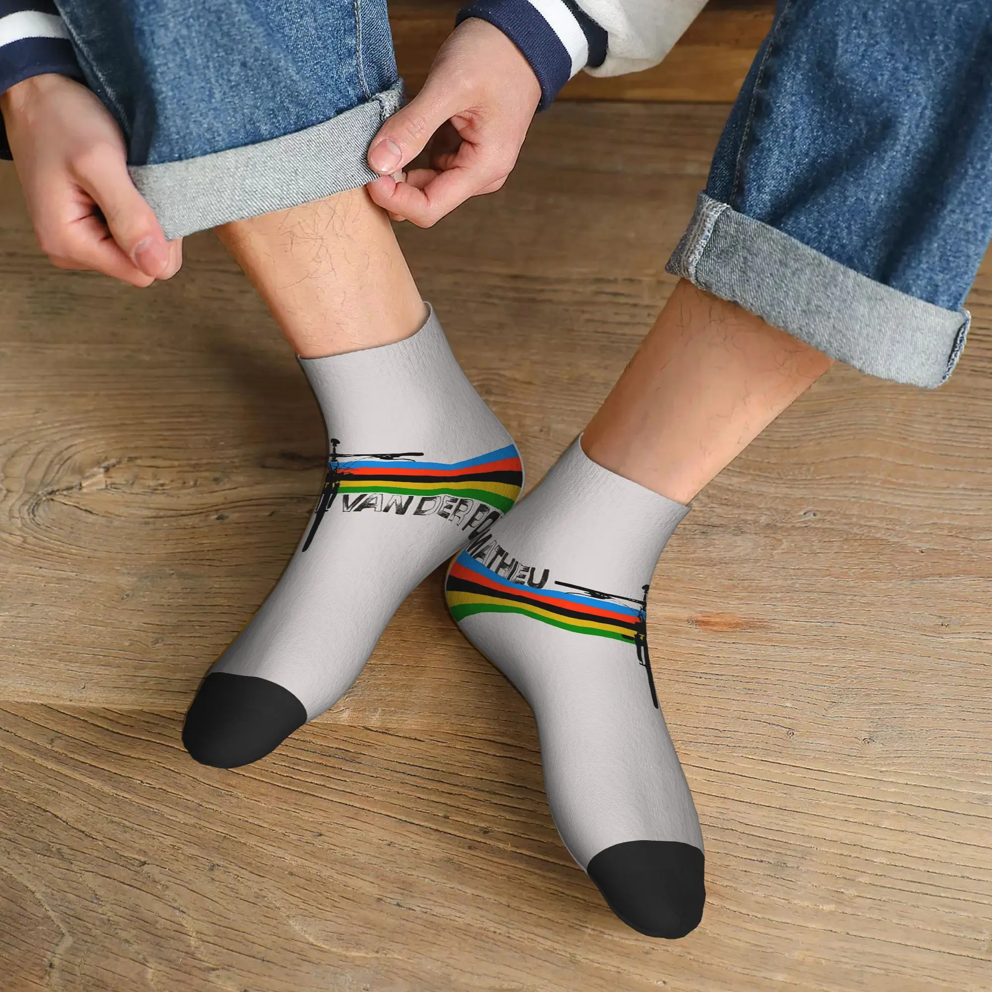 

Всесезонные носки Mathieu Van Der Poel Harajuku, супер мягкие спортивные носки средней длины, мягкие забавные чулки для мужчин и женщин, подарки