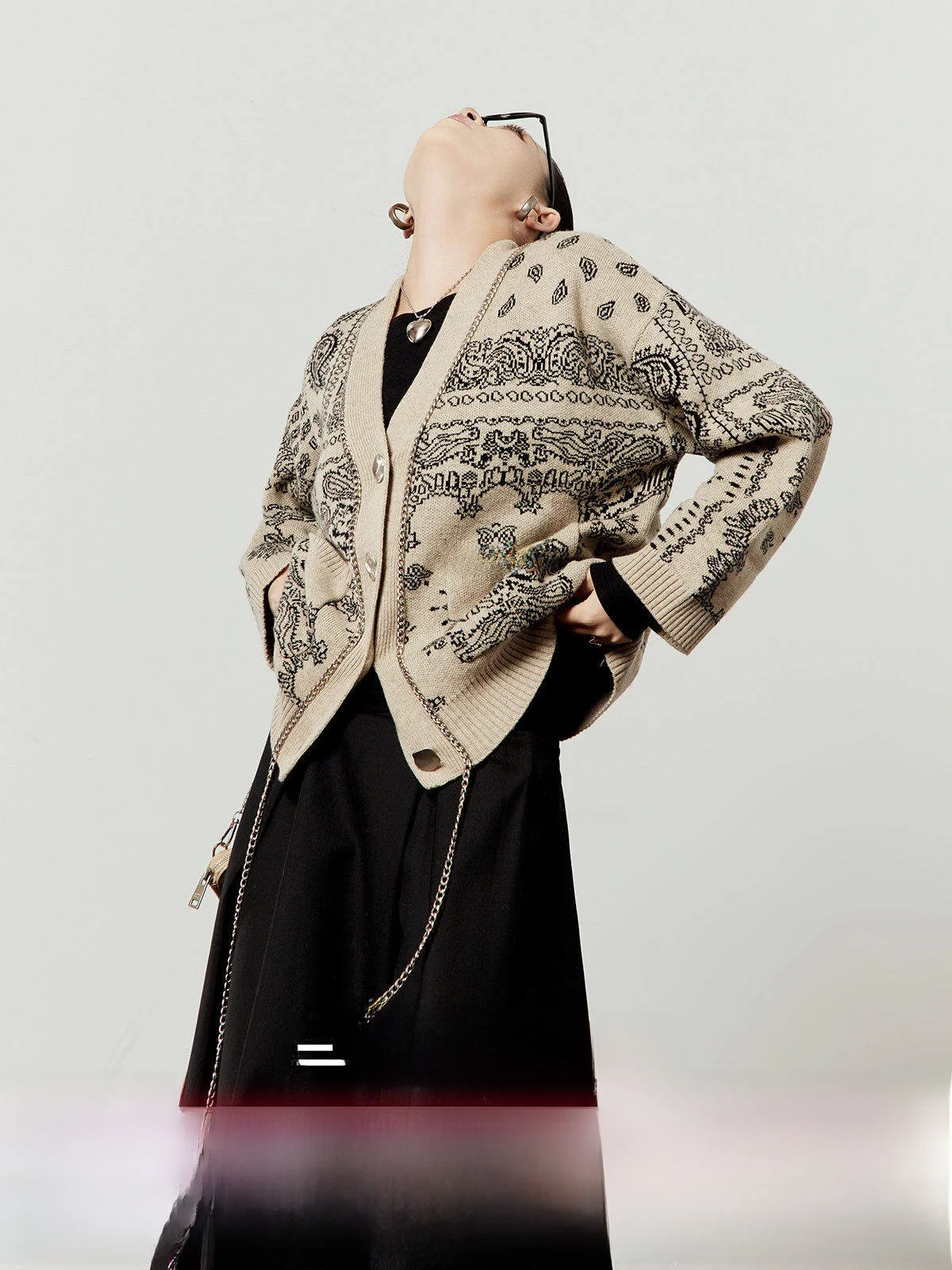 

Свободный вязаный кардиган женский бежевый с цветочным узором, повседневный, с длинными рукавами, V-образным вырезом, открытый, дышащий, комфортный