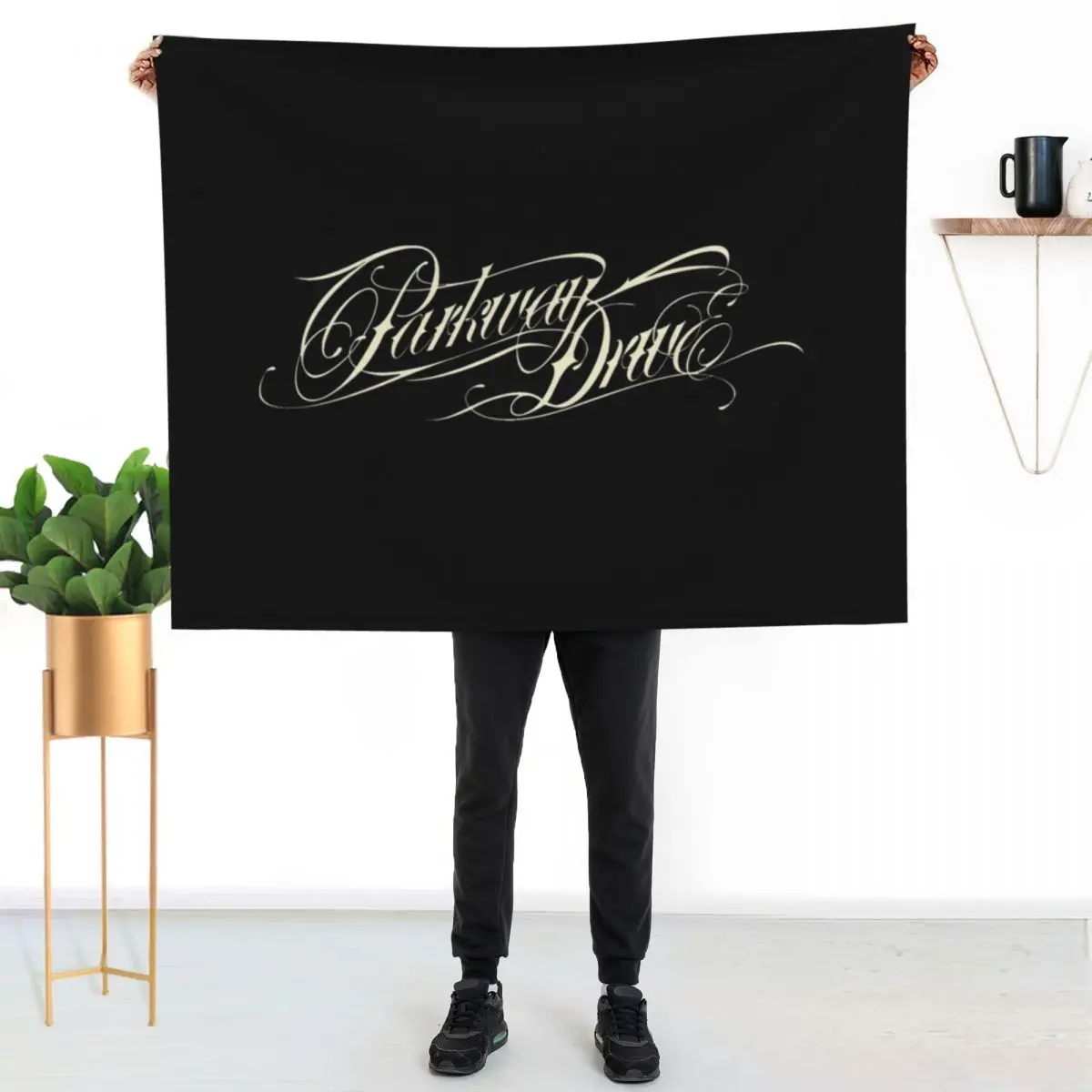 

Parkway drive Throw Blanket Anti Shedding Soft Fuzzy Blanket for Home