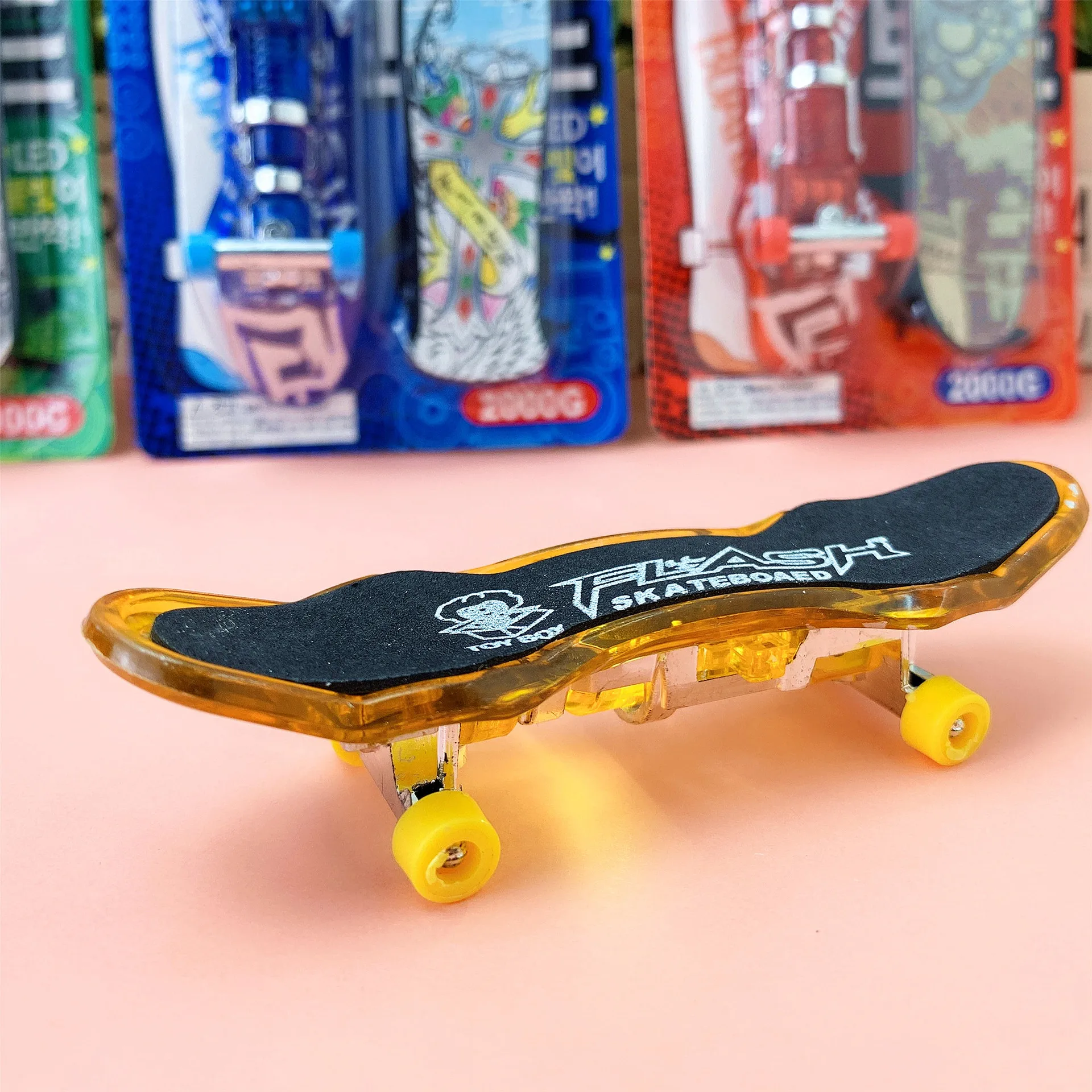 Creative Projection Finger Skateboard Kits Desktop Games Children Mini Fingertip Scooter Children Novelty Toys Supplies