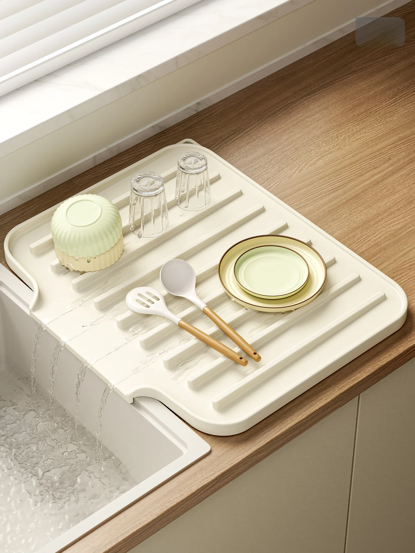 

Сливный коврик для кухонной раковины, силиконовый дренажный наклон для еды, теплоизоляционный коврик, многофункциональный лоток для дневников и приправ