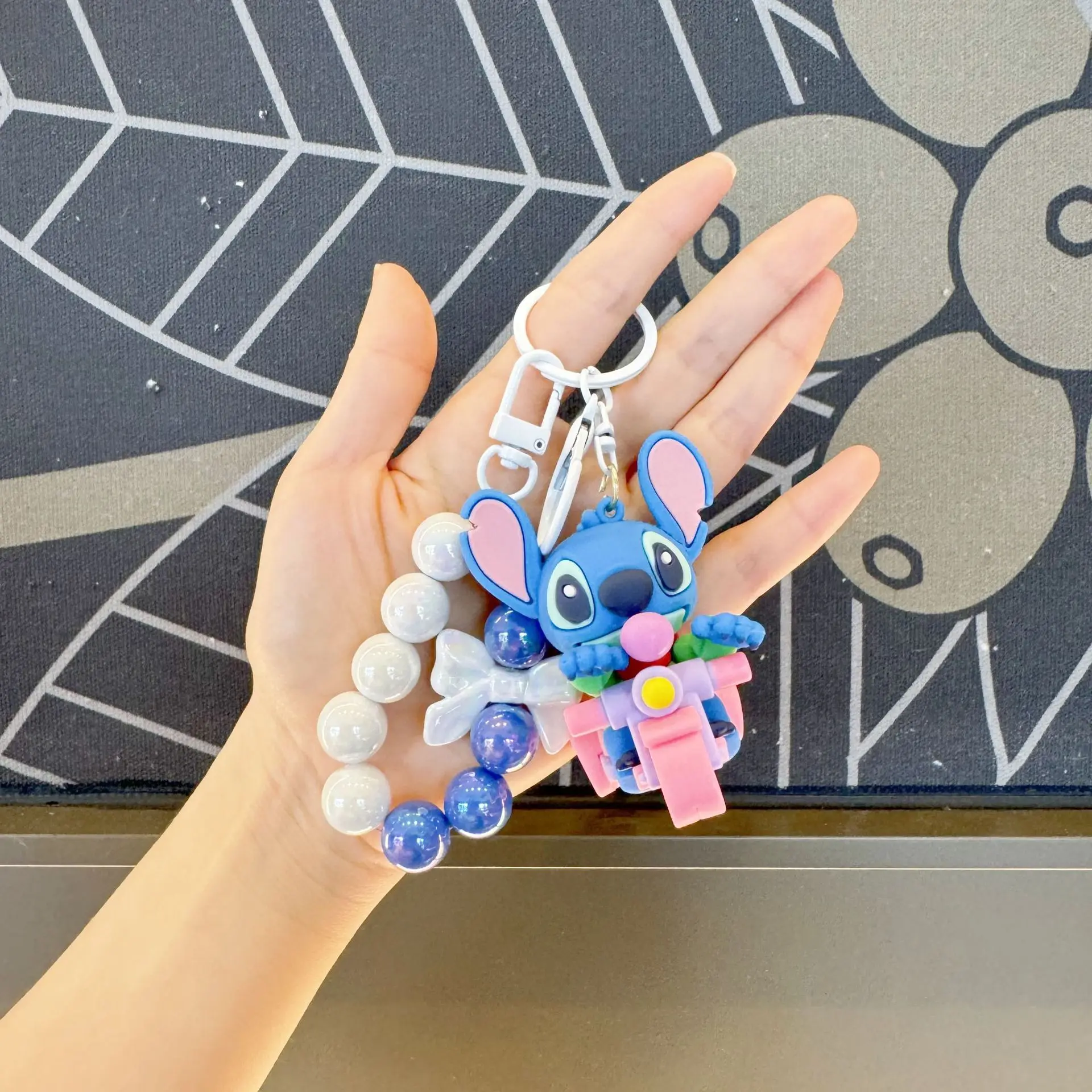 Cute Disney Cartoon Anime Stitch Pendant Keychains Holder Car Key Chain Key Ring Mobile Phone Bag Hanging Jewelry Gifts