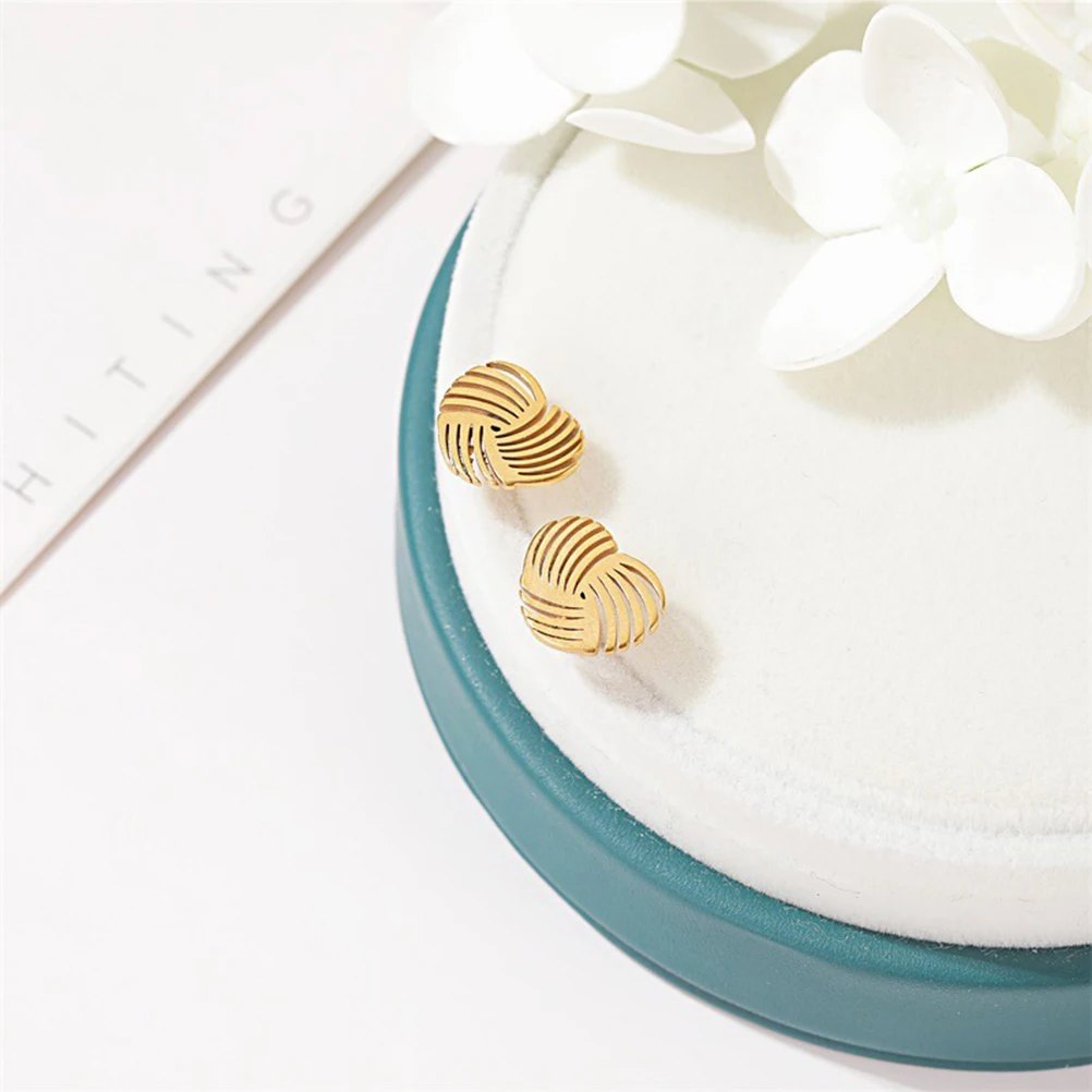 

Stainless Steel Heart Ear Studs Simple Hollow Earrings Love Necklace For Women Golden Durable Lightweight Jewelry Gift Friends