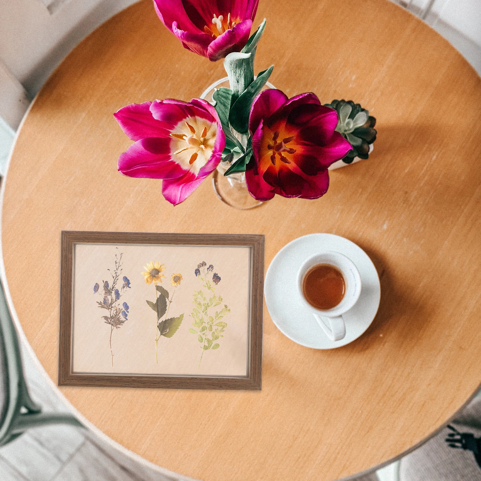 

8 Inch Double Glass Dried Flower Display Frame for Pressed Flowers Specimen Artwork Decorative Picture Frame Home Office Desk