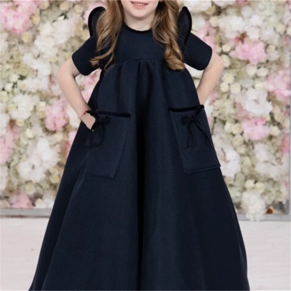 Elegant Half Sleeve Classic A Line Simple Style Flower Girl Dress Pleat Satin Floor Length First Communion Evening Ball Gowns