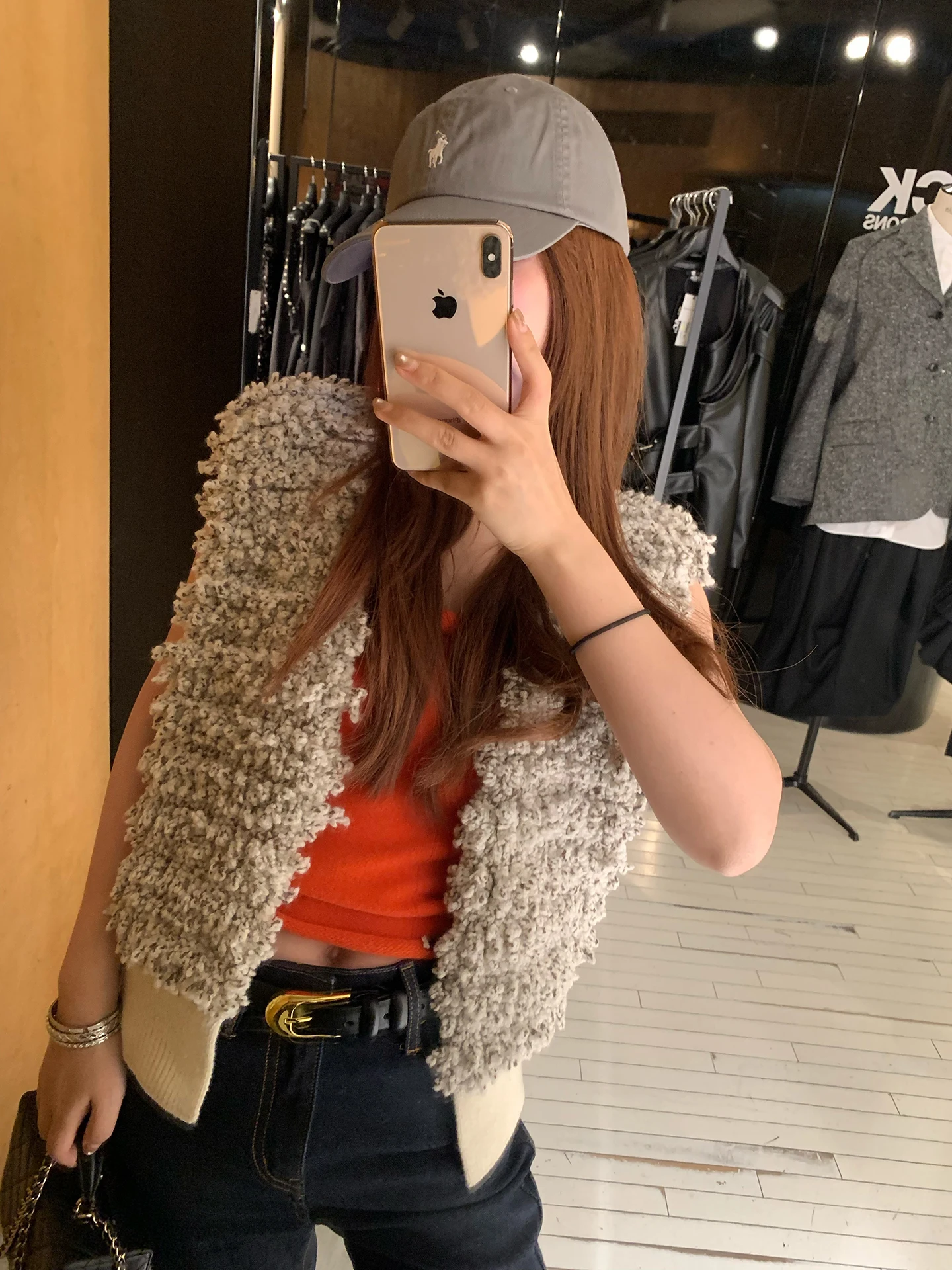 

Вязаный вручную жилет из шерстяной пряжи с добавлением нейлона, кругового вязания, для повседневной носки, с круглым вырезом, женская нижняя одежда, 98% шерсть, 2% нейлон.