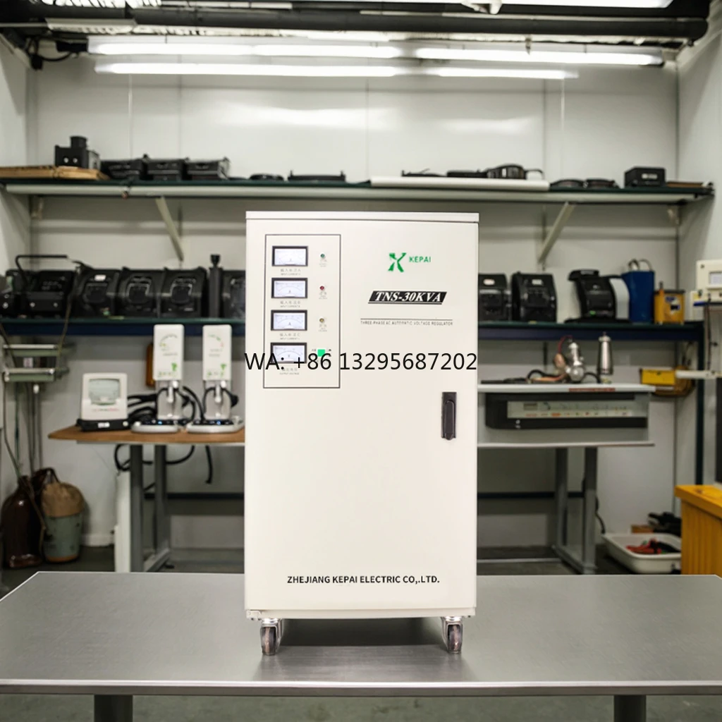 

Пользовательский TNS-30KVA 380V высокой мощности 100% медь трехфазный стабилизатор напряжения автоматический станок переменного тока резка пенопласта