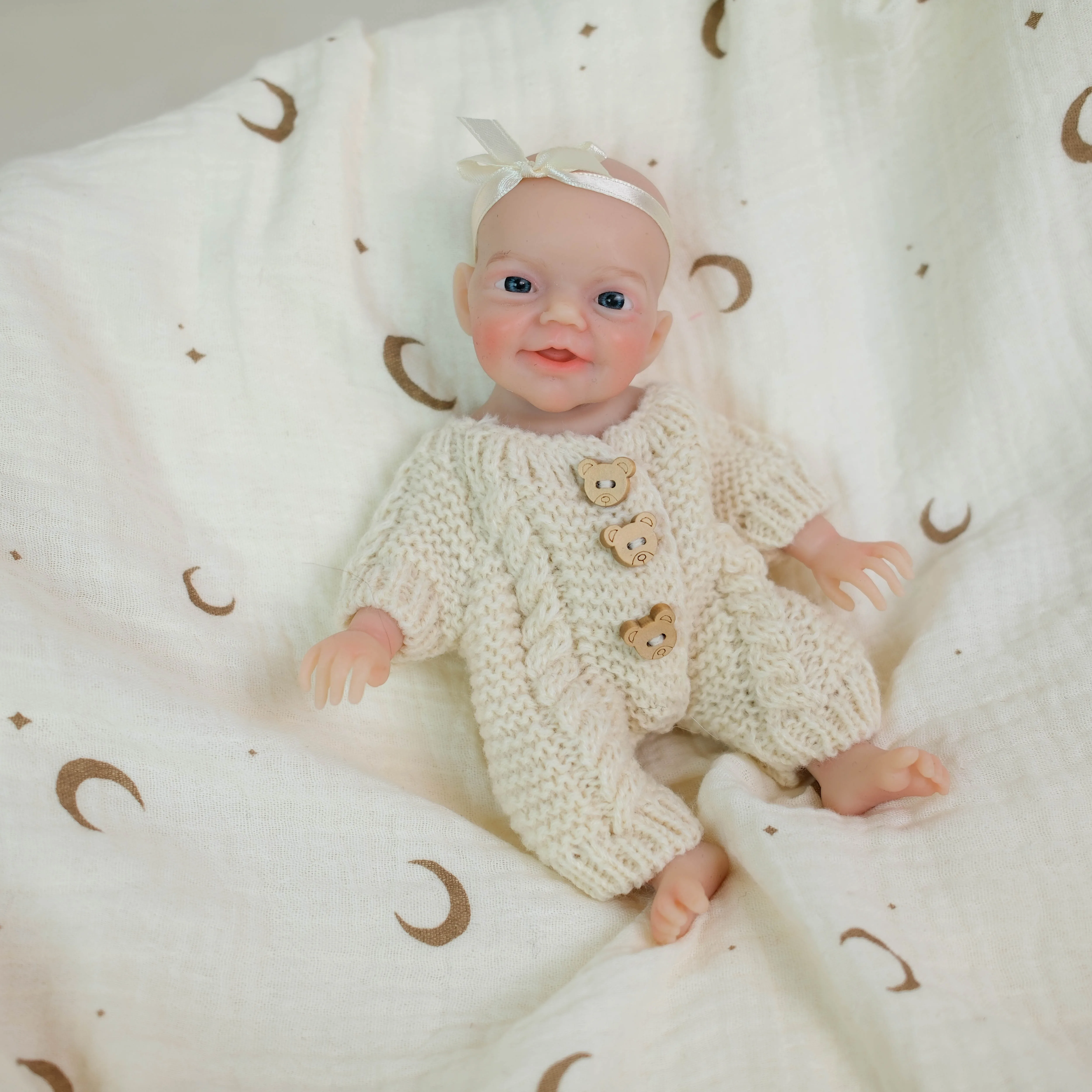 ตุ๊กตาเด็กผู้หญิงรีบอร์น ชาร์ลี มินิ แฮนดี้ ขนาด 8 นิ้ว ทำจากซิลิโคนแพลตตินัมเนื้อนุ่มพิเศษ ยืดหยุ่น พร้อมปากเปิด