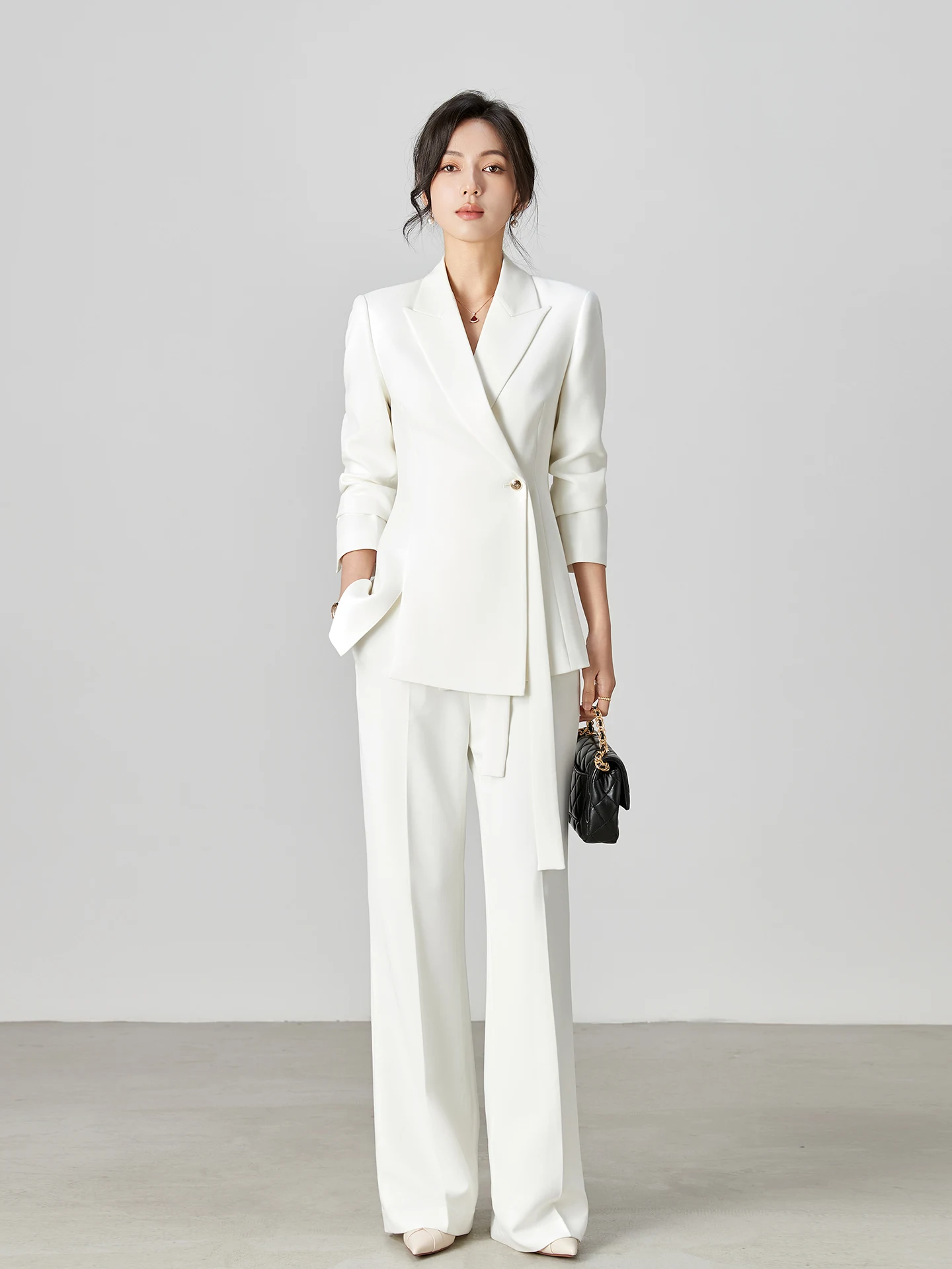 

Elegant Business Professional Two-Piece Suit Set Slim Fit Flared Pants Conference Host White Color Fashionable Women's Suit