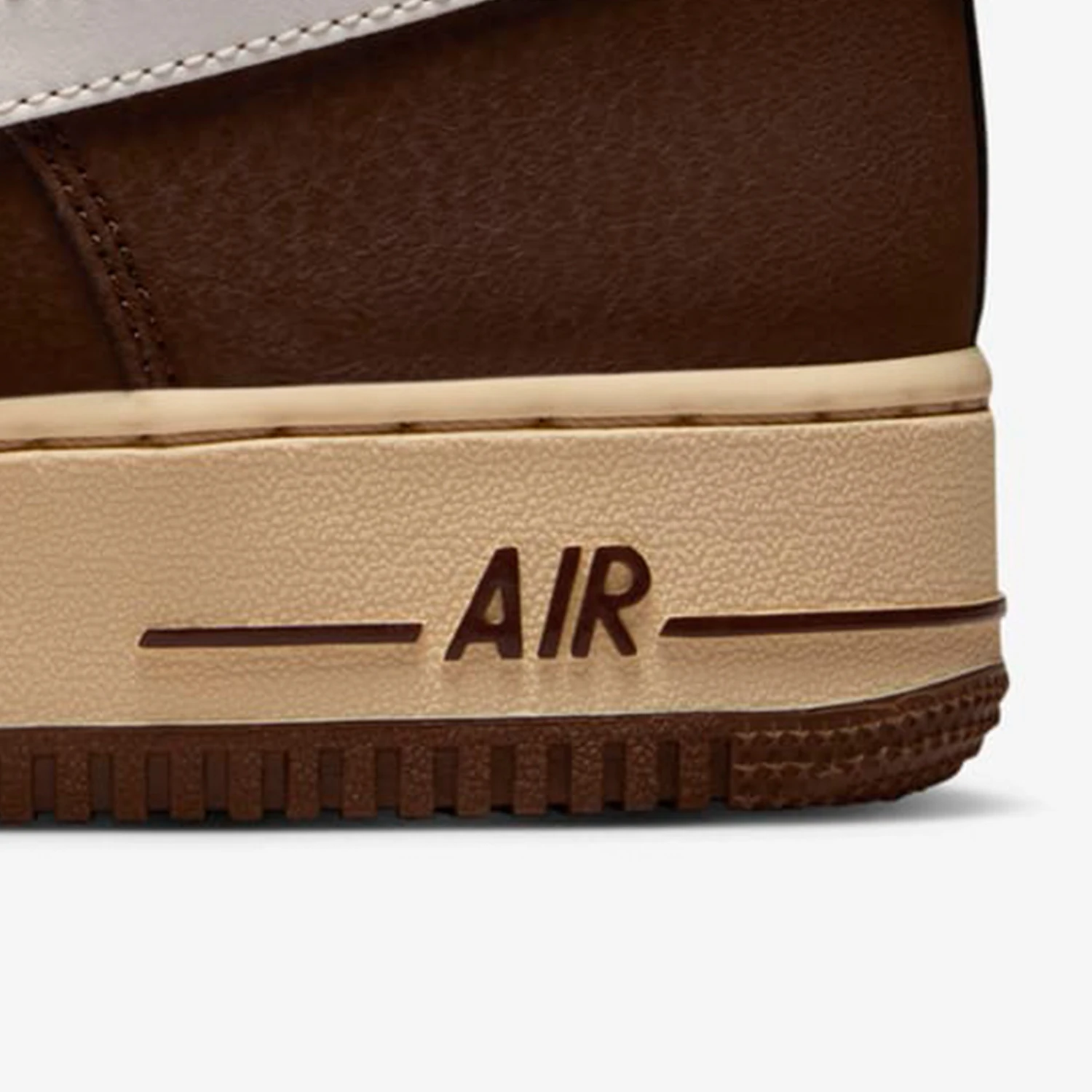 รองเท้าผ้าใบไนกี้ อัตฮีนท์ แอร - Men'S Shoes Nike Air Force บทวิจารณ์และราคา