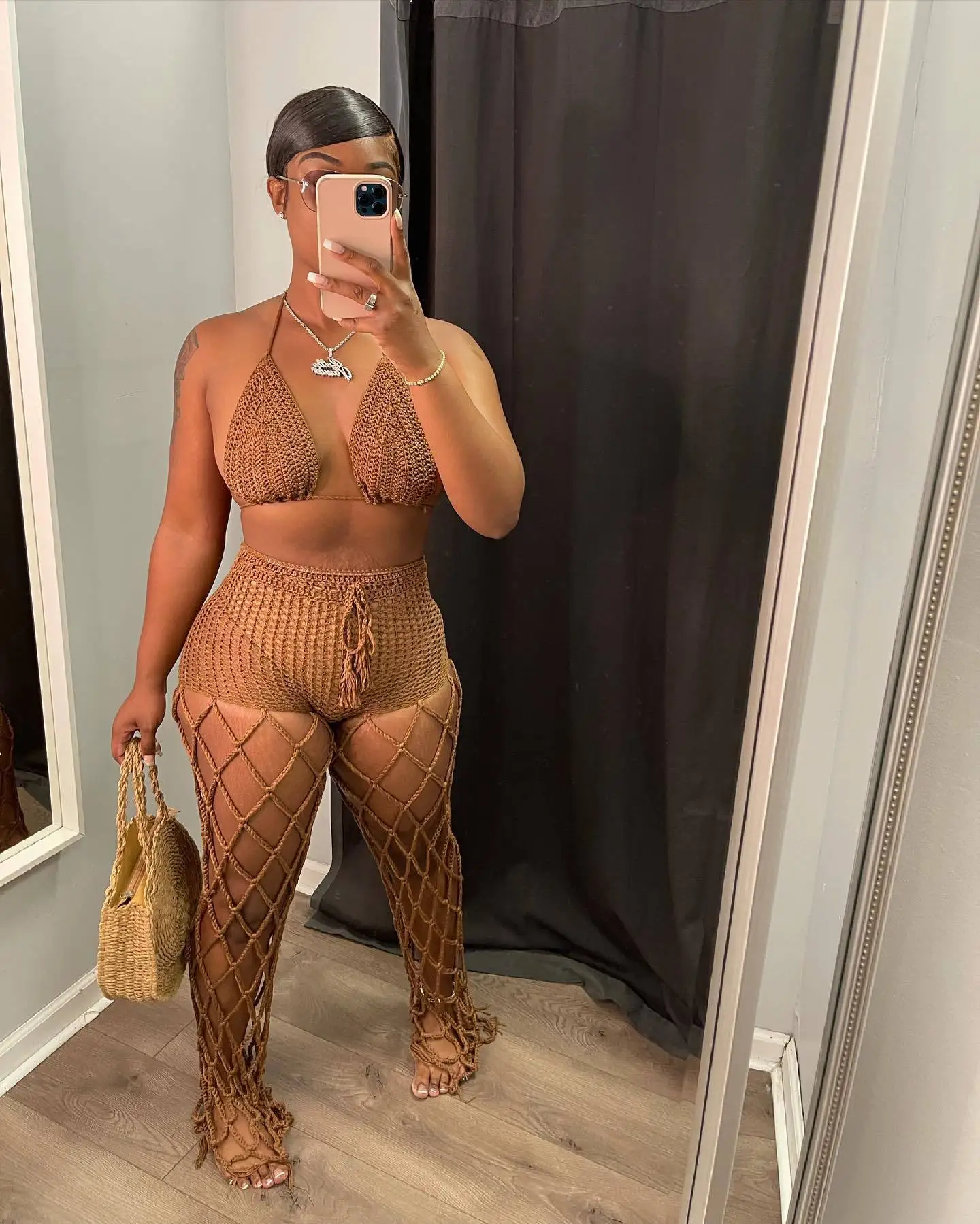 

Summer Women's Beach Sets Beach Cover Bra Cutout And Fishnet Pants Mesh Two-Piece Crochet Suit For Lady