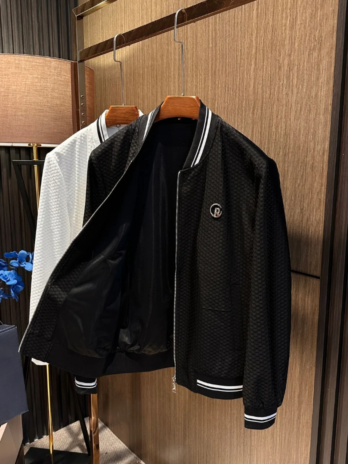 

Smooth Hand Feel 25S Autumn New Men's Pure Color Baseball Collar Jaet Versatile Faionable Lightweight Luxury Coat