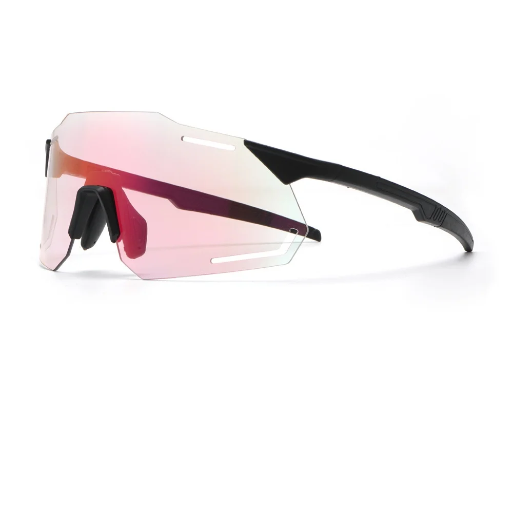 Photochromic Sports Cycling Glasses, Intelligent Photosensitive Automatic Color Changing Day and Night Dual-Use Sports Protectiv