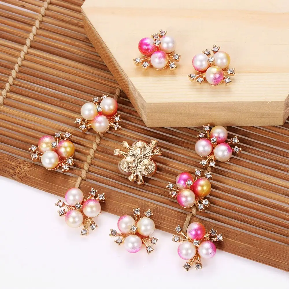 10 pz/set bottoni di strass ape/fiore bottone di perle decorazione di nozze accessori per arco di cristallo in lega fai da te