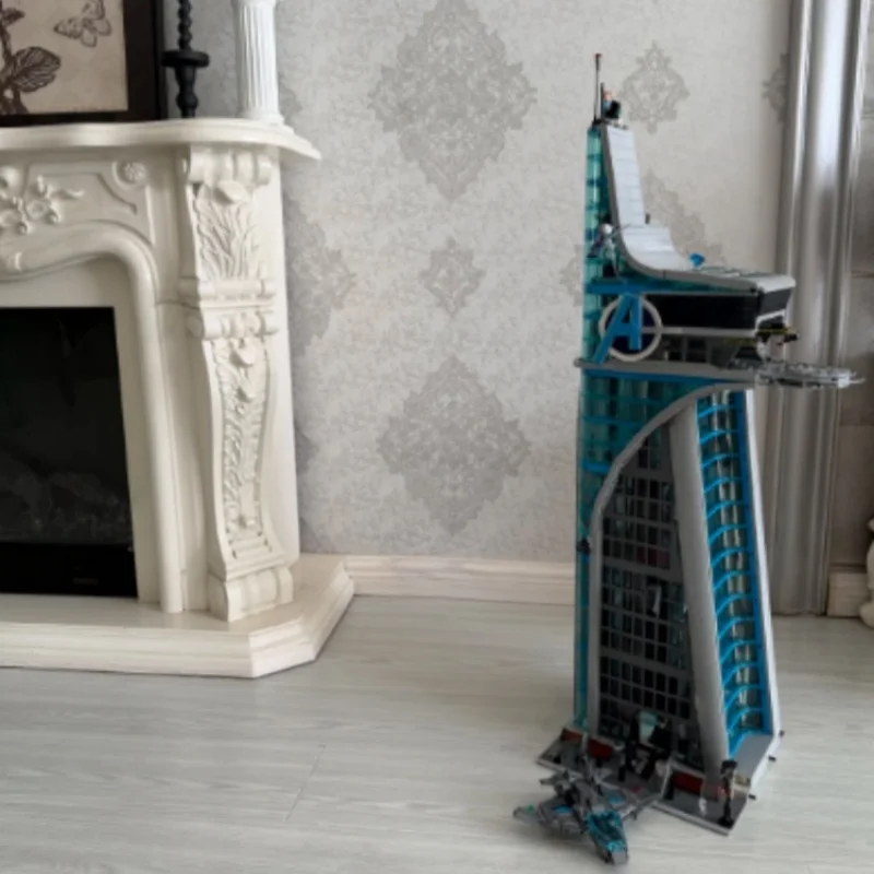 Futuristic Headquarters Tower Super Hero Skyscraper Model Christmas Toy Gifts Building Blocks Bricks 5201pcs for Family Decor image 3