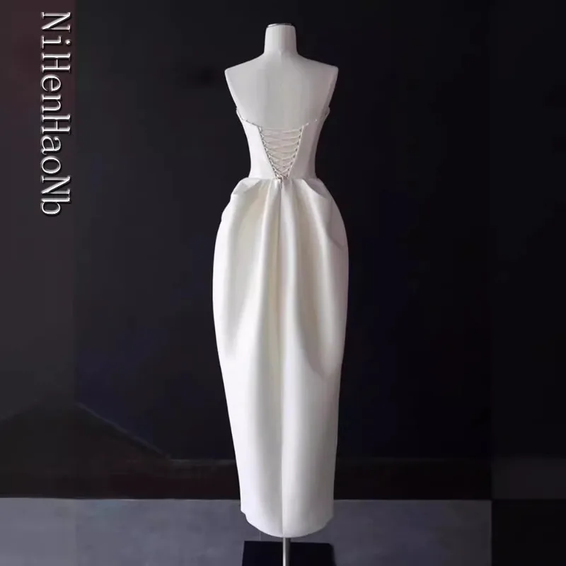 フランス風ライトウェディングドレス 2025年新作 チューブトップブライダルドレス サテンホワイト エンゲージメントドレス