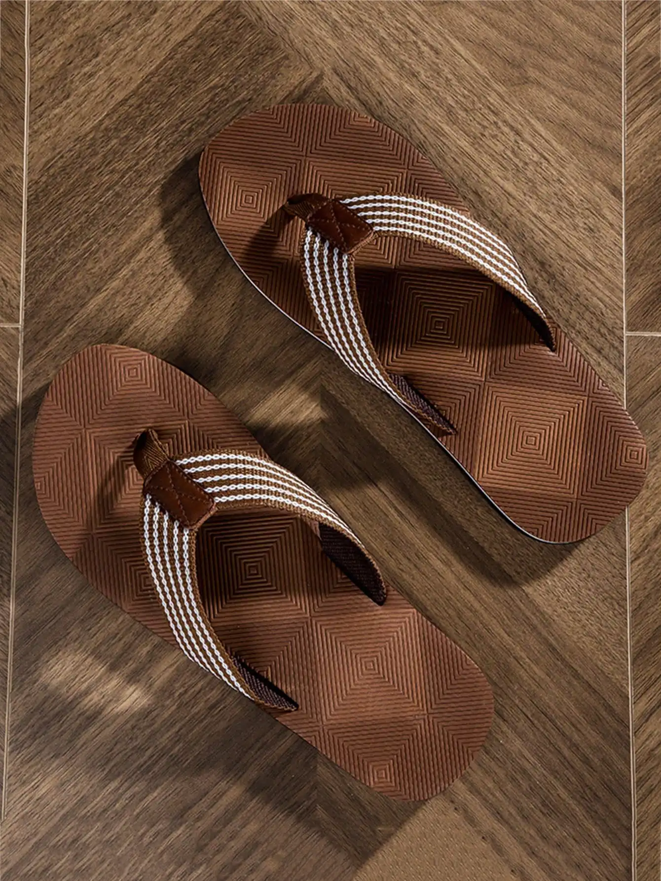 2026 New Brown Flip Flops For Men, Summer Outdoor Non-Slip Fabric Thong Sandals, Beach Slippers [Run Small By 1 Size]