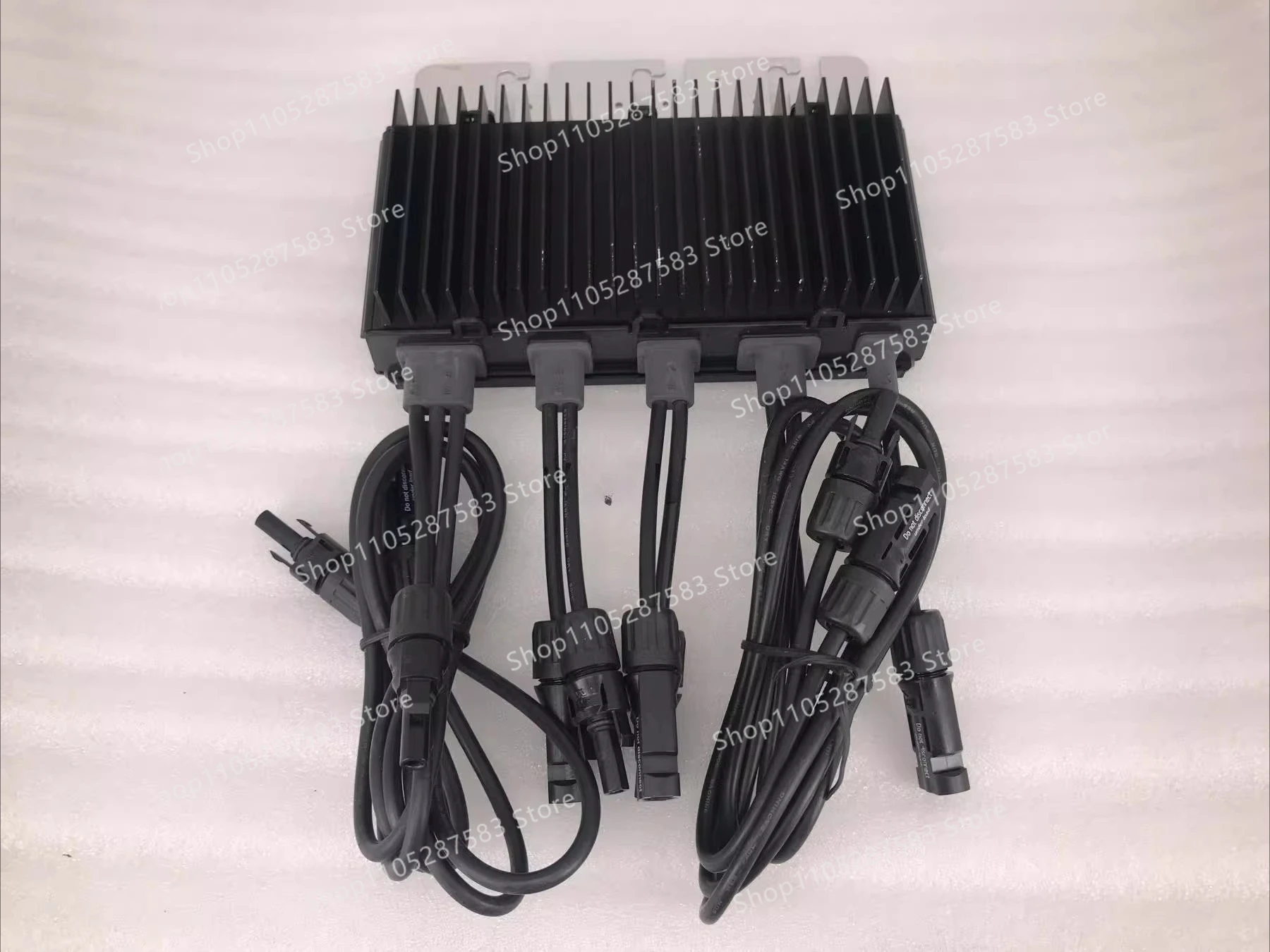 Photovoltaic Solar Panel MPPT Single-Phase Inverter Power Optimizer M2640 Second-Hand