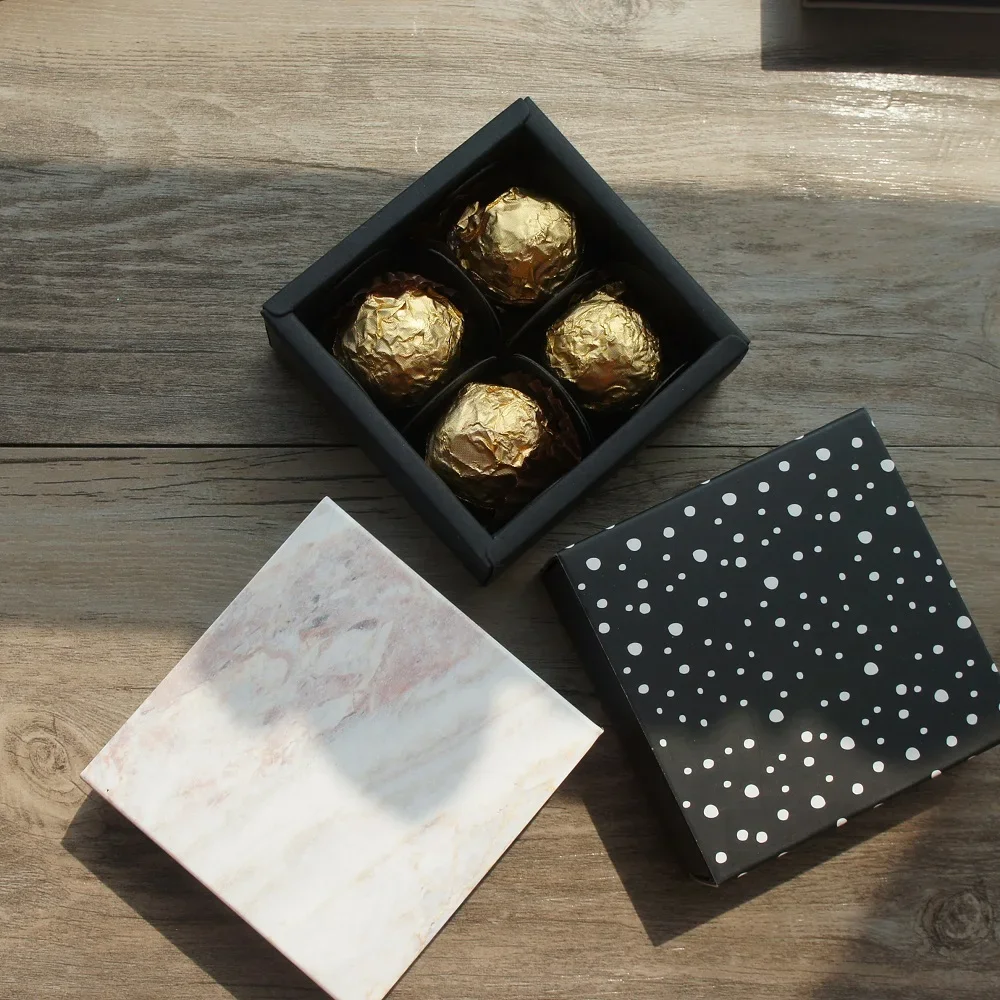 8.9*8.9*3.5CM Black White Classic Mix Style Chocolate Paper Box 10 Set Valentine's Day Candy Boxes DIY Handmade Wedding Use