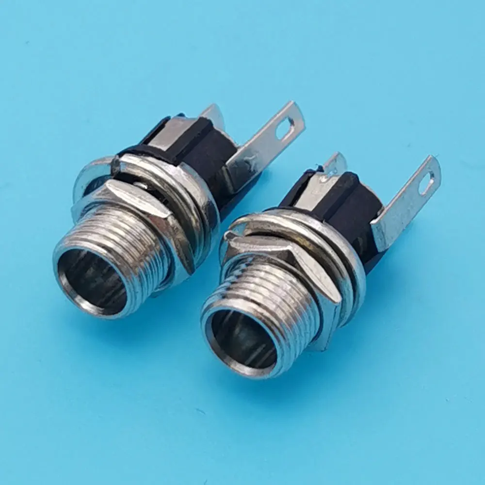 1Pcs 5.5x2.1 5.5x2.5 mm Lockable DC Male Power Plug Female Socket with Screw Nut Locking Connector