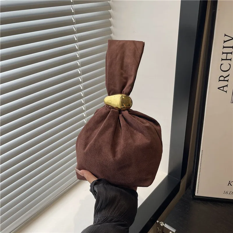 

Осенние винтажные женские замшевые сумки, нишевый дизайн, женская сумка-ведро для телефона, однотонный портативный женский вечерний клатч