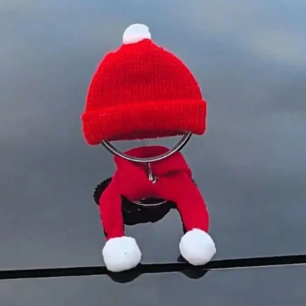 

Car Engine Hood Logo Red Christmas Hat Ornament For Mercedes C E S Class W204 W212 W220 W210 W222 Hand Knitted Car Ornament