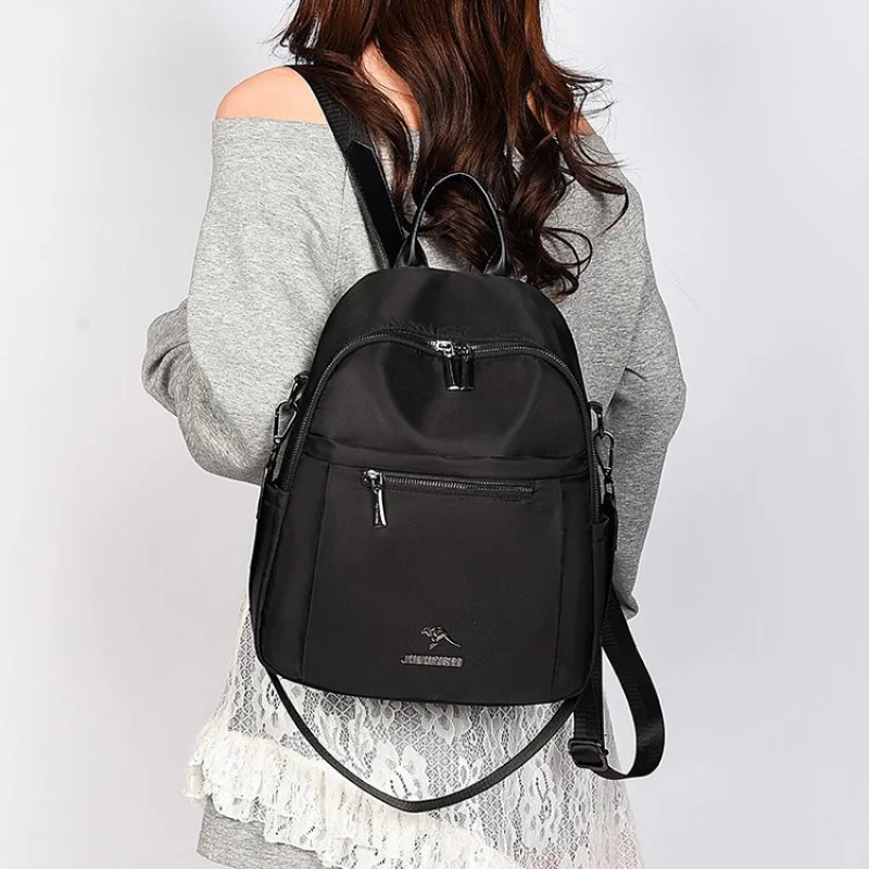 

Elegant Crossbody Bag For Women Ladies Made Of Premium Leather From Famous Designer Luxury Brand Handbags