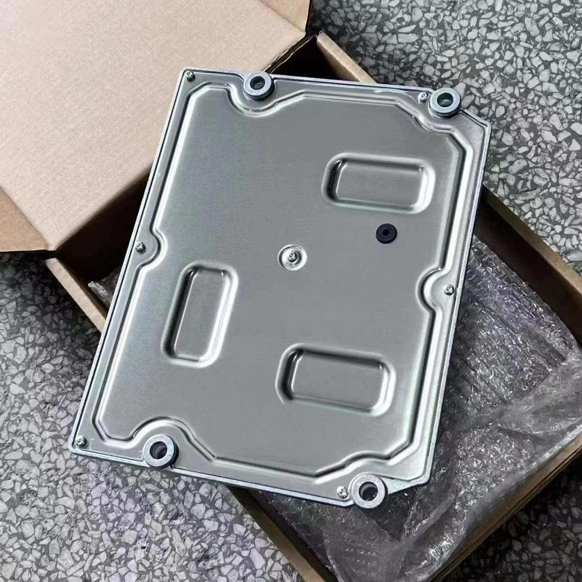 (Original New) PC200-10 PC200-10MO PC350-10 Controller Excavator ECU Engine Control Unit 4993121 4982753 4993120