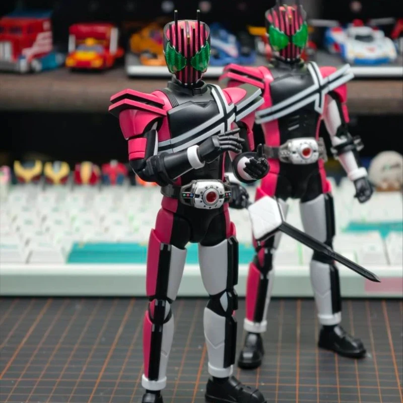 

Genuine Bloke Kamen Rider Decade Legend Edition Action Figure 34 Joints Movable High Detail Collectible Model Toy For Collection