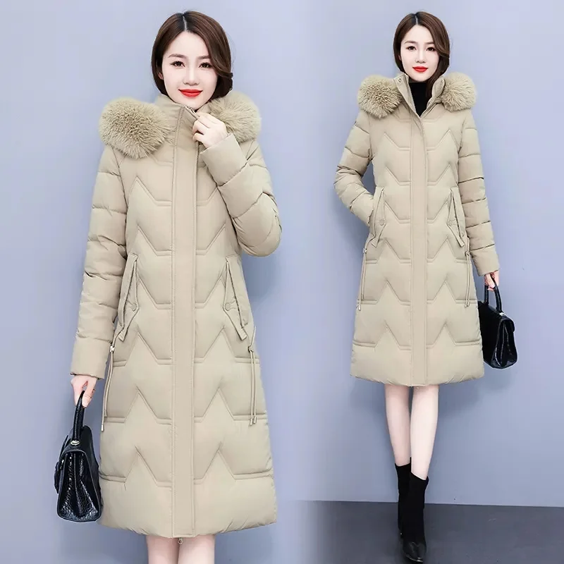 中年女性の綿コート 2025 新しい母のダウンジャケット女性の冬の綿パッド入りジャケット暖かい厚いパーカー