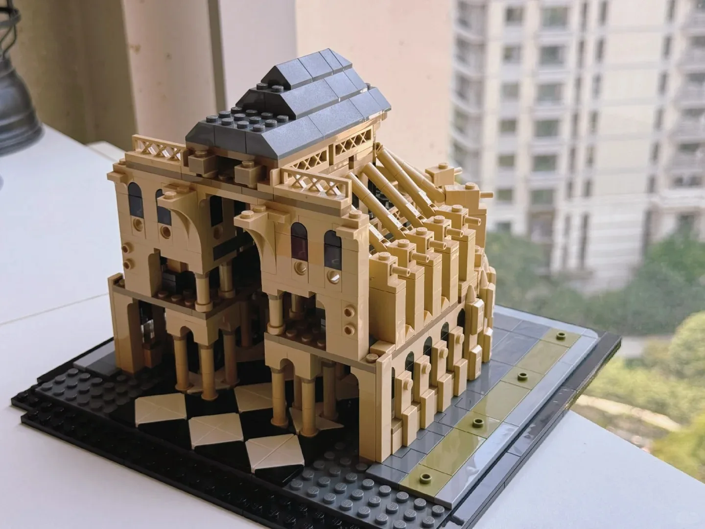 

World-famous building Notre Dame Building blocks Iconic Paris landmark building blocks, suitable for children's birthday gifts