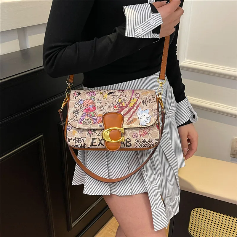 

"2025 Premium Graffiti Bucket Bag, Niche Contrast Color Shoulder Purse, Trendy Crossbody Printing Handbag for Women"