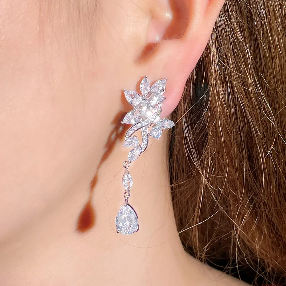 CWWZircons Ohrringe ohne Ohrloch, Zirkon-Blumen-Ohrhänger für Damen, Hochzeit, Brautparty, lange Clip-Ohrringe ohne Piercing, Großhandel EJ0030 – Detail 2