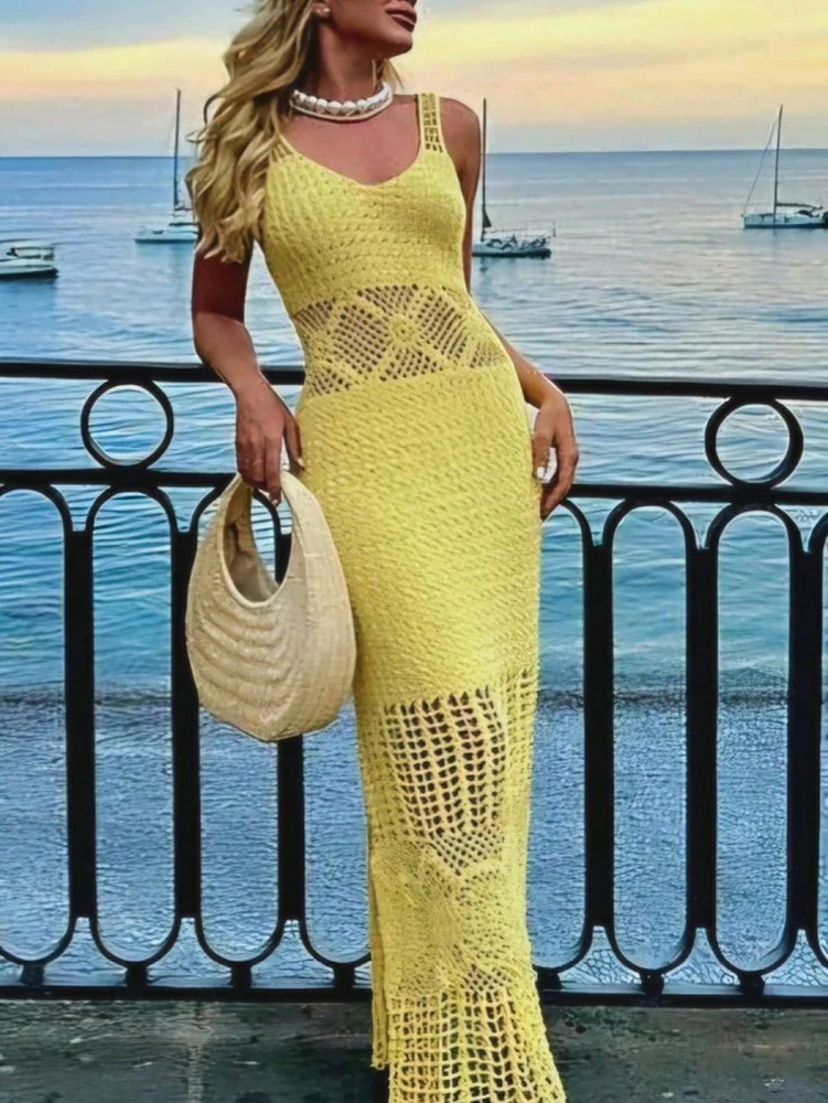 Elegante e grazioso Vita aderente Versatile e lusinghiera Spalline sottili con dettagli in pizzo trasparente Abito in maglia